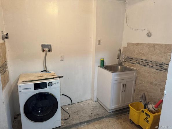 191 Grant Avenue, Brooklyn NY 11208