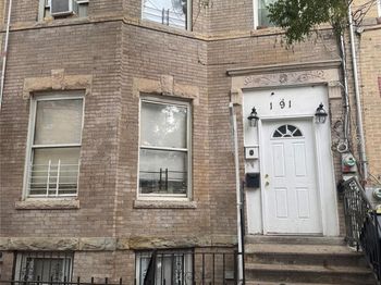 191 Grant Avenue
