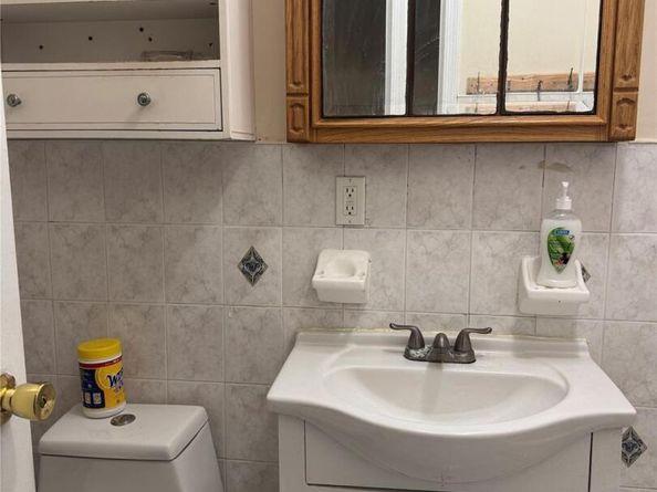 191 Grant Avenue, Brooklyn NY 11208