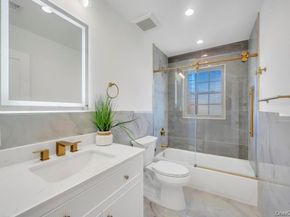 3562 Raven Street, Levittown NY 11756