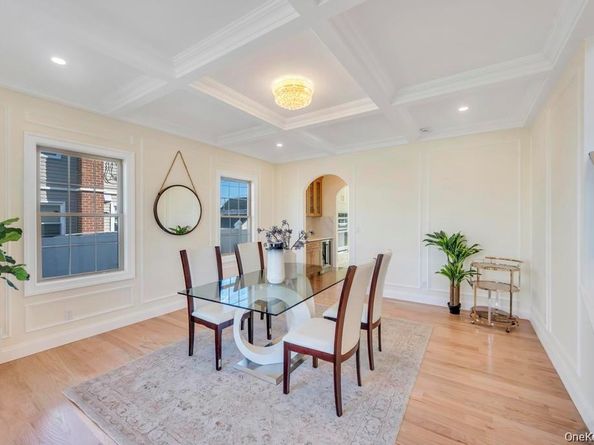 3562 Raven Street, Levittown NY 11756