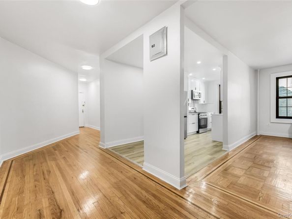 1100 Grand Concourse 5H, Bronx NY 10456