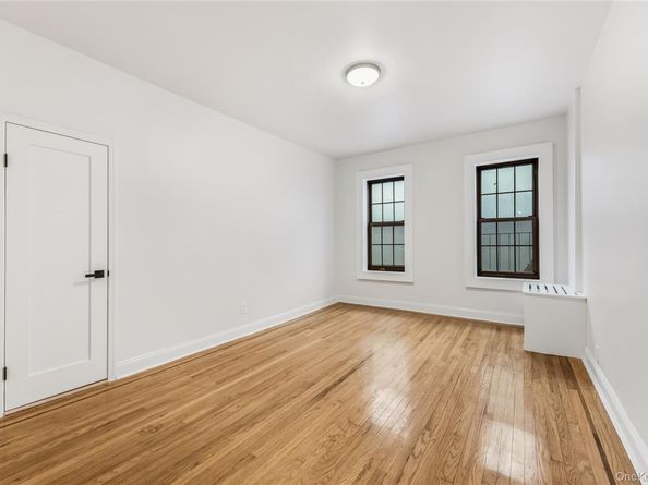 1100 Grand Concourse 5H, Bronx NY 10456