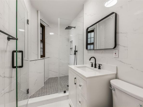 1100 Grand Concourse 5H, Bronx NY 10456