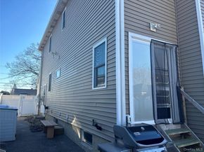 313 Lexington Avenue, West Babylon NY 11704