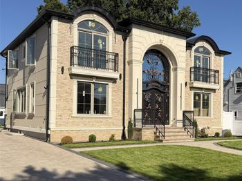 2481 Putnam Drive