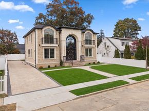 2481 Putnam Drive, East Meadow NY 11554