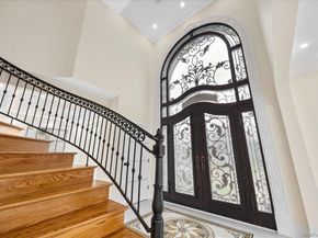 2481 Putnam Drive, East Meadow NY 11554