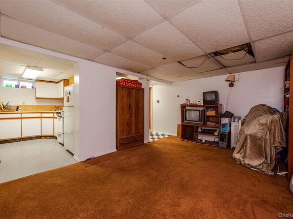 480 Windsor Place, Oceanside NY 11572