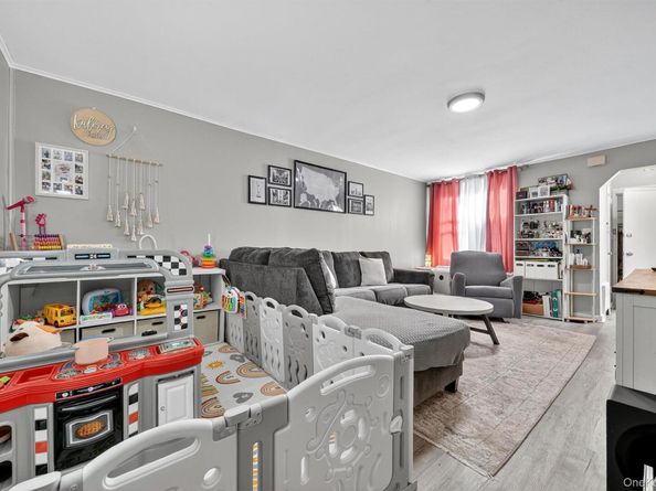 1818 Tomlinson Avenue, Bronx NY 10461