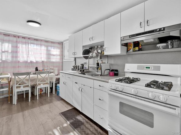 1818 Tomlinson Avenue, Bronx NY 10461