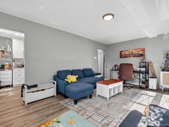 1818 Tomlinson Avenue, Bronx NY 10461