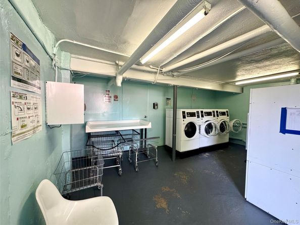 224-20 Manor Road 91, Queens Village NY 11427