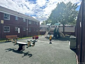 224-20 Manor Road 91, Queens Village NY 11427