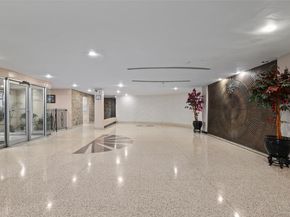 610 Waring Avenue 2T, Bronx NY 10467