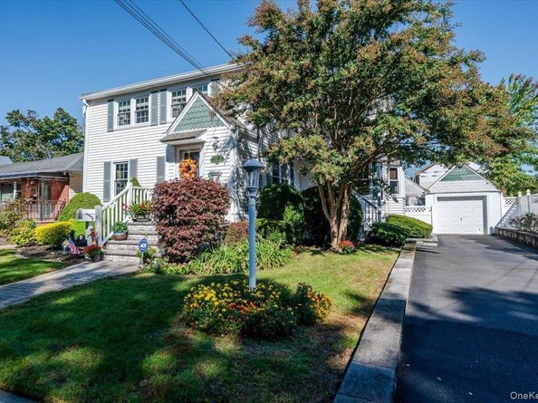 23 Arthur Avenue, Bethpage NY 11714