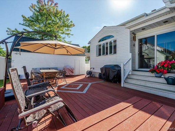 23 Arthur Avenue, Bethpage NY 11714