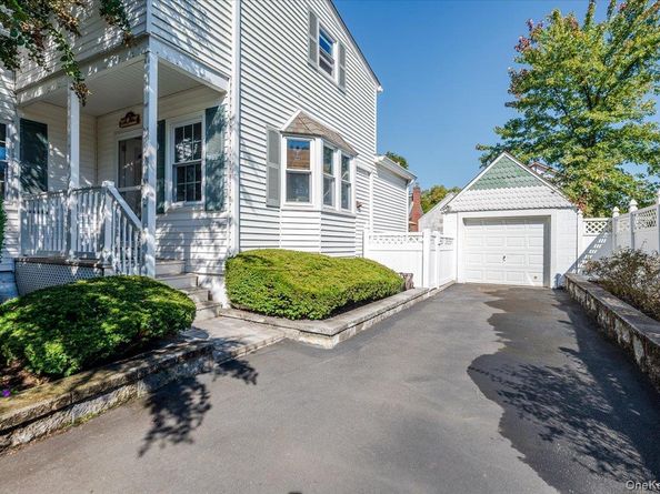 23 Arthur Avenue, Bethpage NY 11714