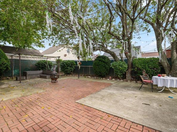 1067 Atlantic Avenue, Baldwin NY 11510
