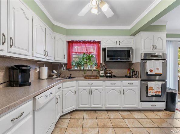 86 E 24th Street, Huntington Station NY 11746