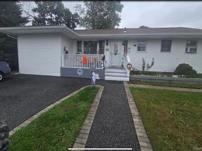 14 E Chestnut Street, Central Islip NY 11722