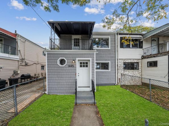 1445 Gipson Street, Far Rockaway NY 11691