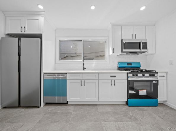 1445 Gipson Street, Far Rockaway NY 11691