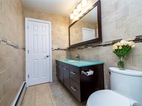 485 Farm Ranch Road W, Bethpage NY 11714