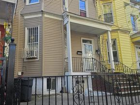 40 Chestnut Street, Brooklyn NY 11208