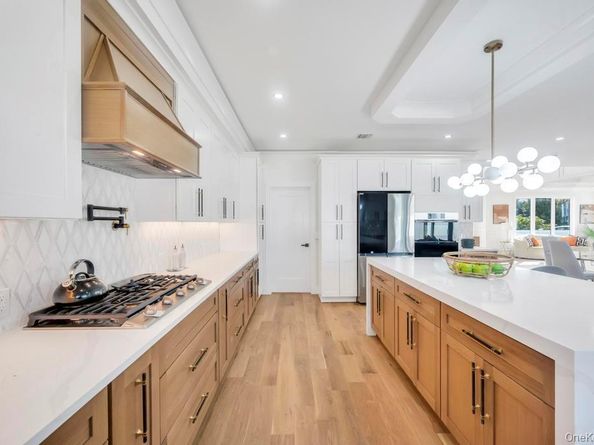 22 Chapel Lane, Levittown NY 11756