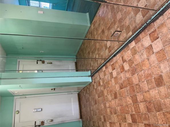 66-10 149th Street 4SD, Flushing NY 11367