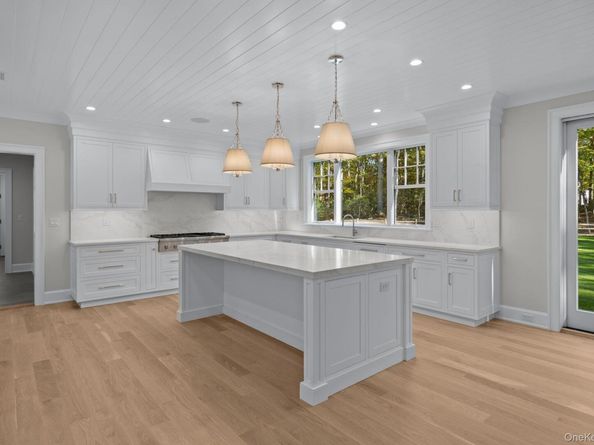 66 Saw Mill Road, Cold Spring Harbor NY 11724