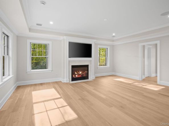 66 Saw Mill Road, Cold Spring Harbor NY 11724