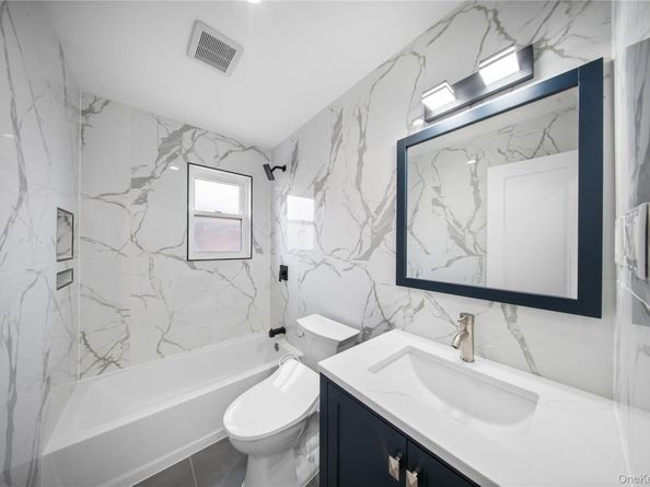 1120 128th Street, College Point NY 11356