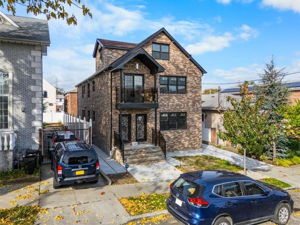 1120 128th Street, College Point NY 11356