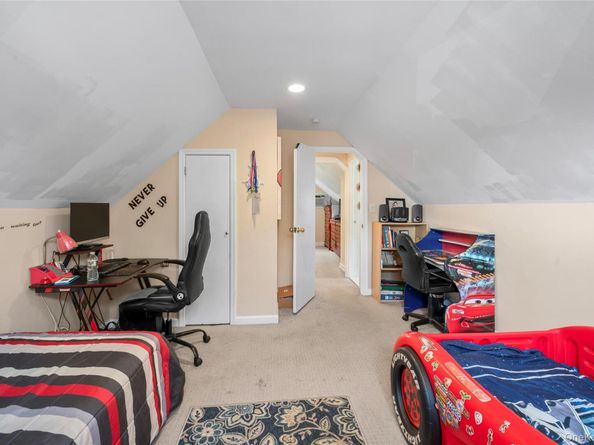 2197 6th Street, East Meadow NY 11554