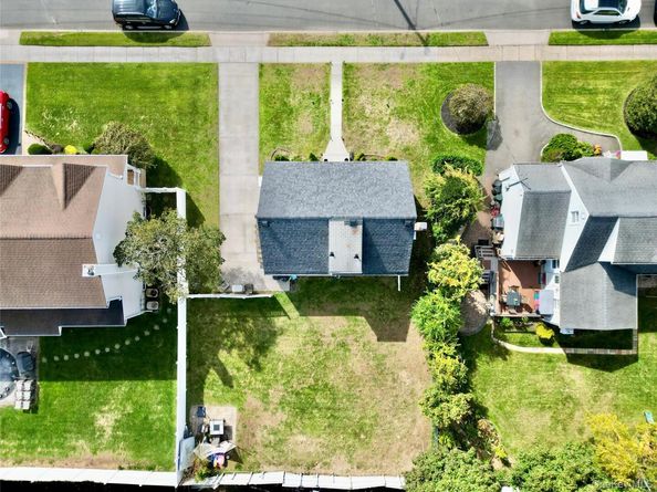 2197 6th Street, East Meadow NY 11554