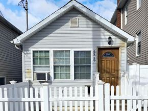 9957 164th Road, Howard Beach NY 11414