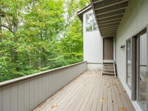 51 Major Lockwood Lane, Pound Ridge NY 10576