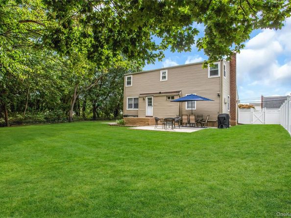 49 Norcross Avenue, Bethpage NY 11714