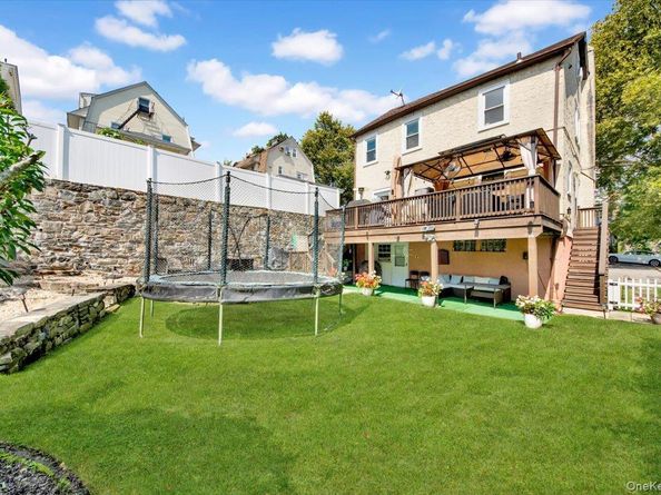 12 Crest Avenue, Mount Vernon NY 10550