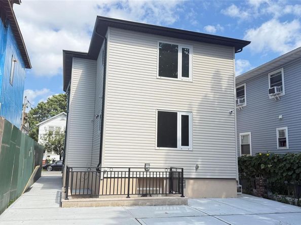 16430 77th Road, Fresh Meadows NY 11366