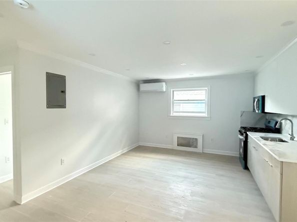 16430 77th Road, Fresh Meadows NY 11366