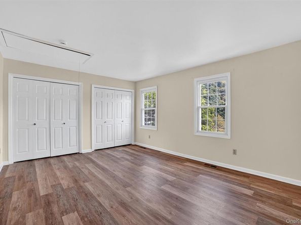 501 Mallard Way, Peekskill NY 10566
