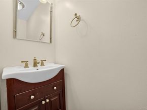 501 Mallard Way, Peekskill NY 10566