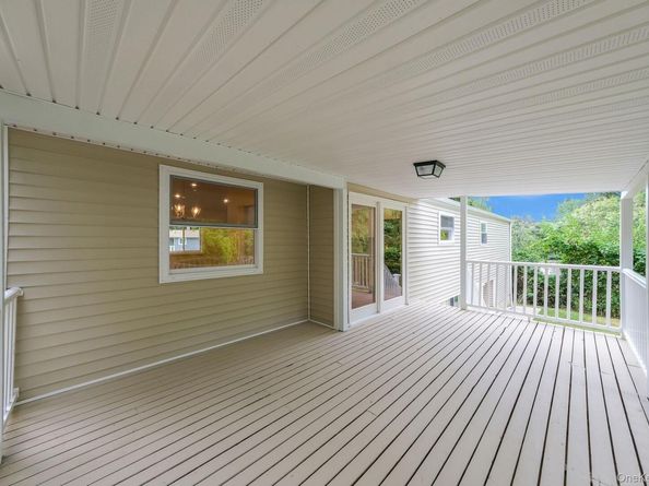 72 Radburn Drive, Farmingville NY 11738