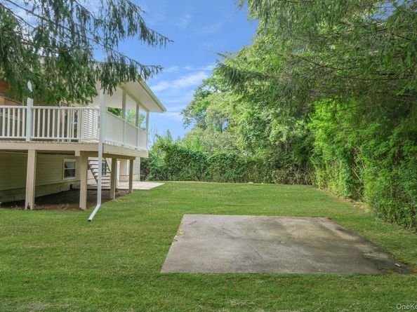 72 Radburn Drive, Farmingville NY 11738