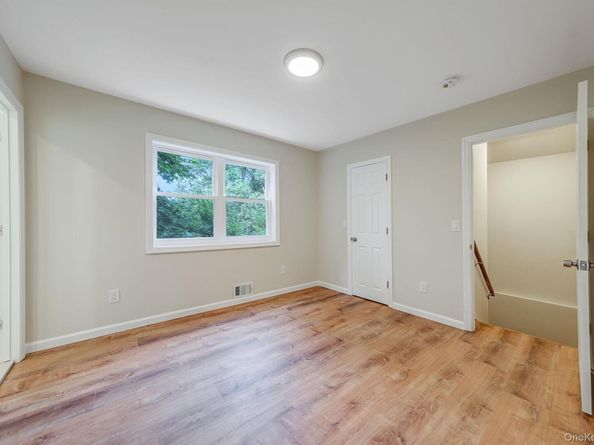 72 Radburn Drive, Farmingville NY 11738