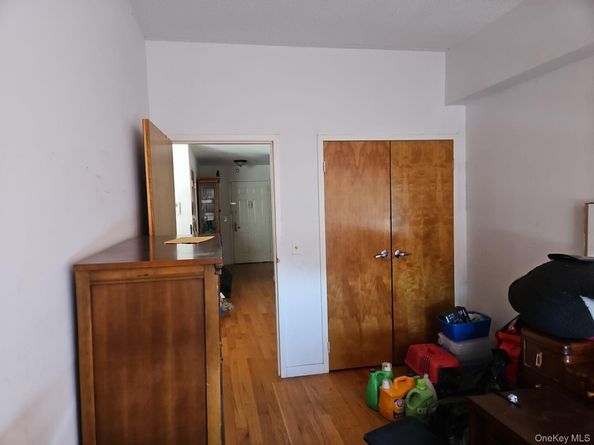 178-36 Wexford Terrace 3E, Jamaica Estates NY 11432