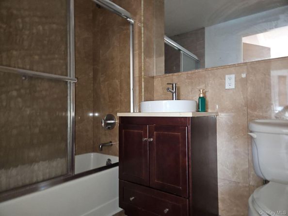 178-36 Wexford Terrace 3E, Jamaica Estates NY 11432